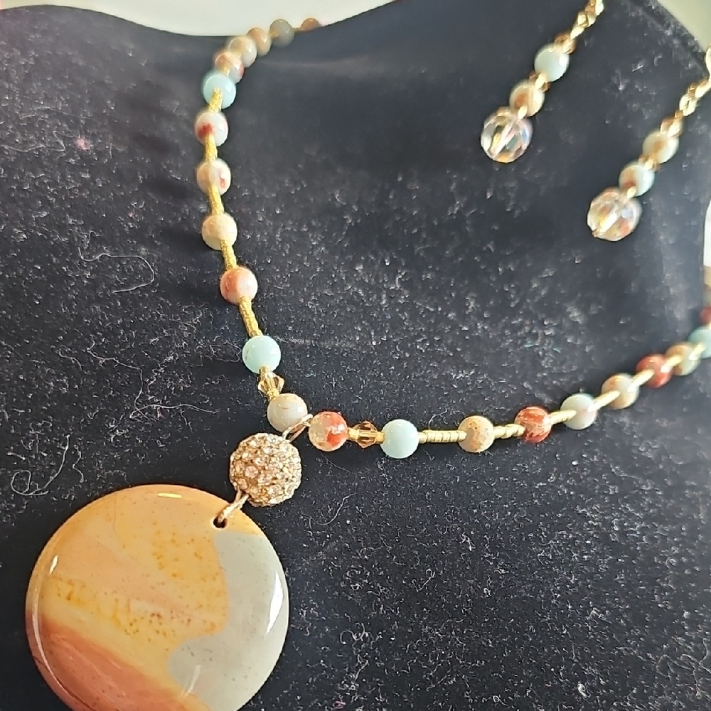 SAHARA DUNES, Necklace and Earring Set